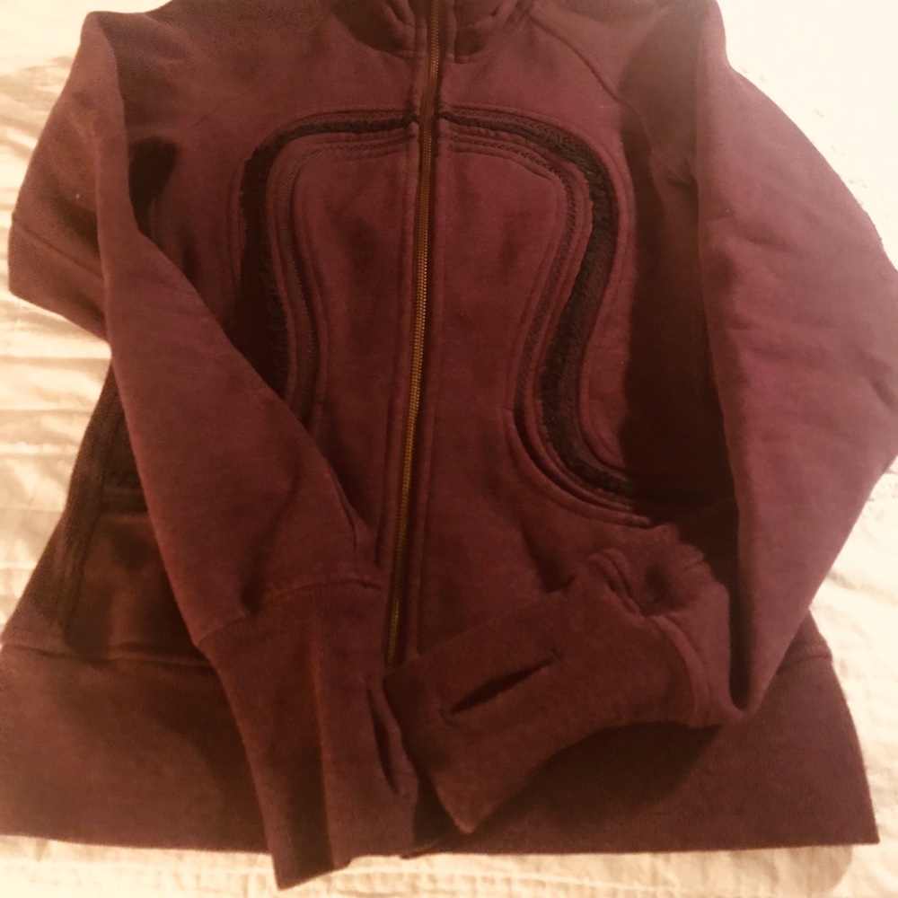 Lululemon cuddle up Sherpa jacket sweatshirt sz 4 - Picture 4 of 8